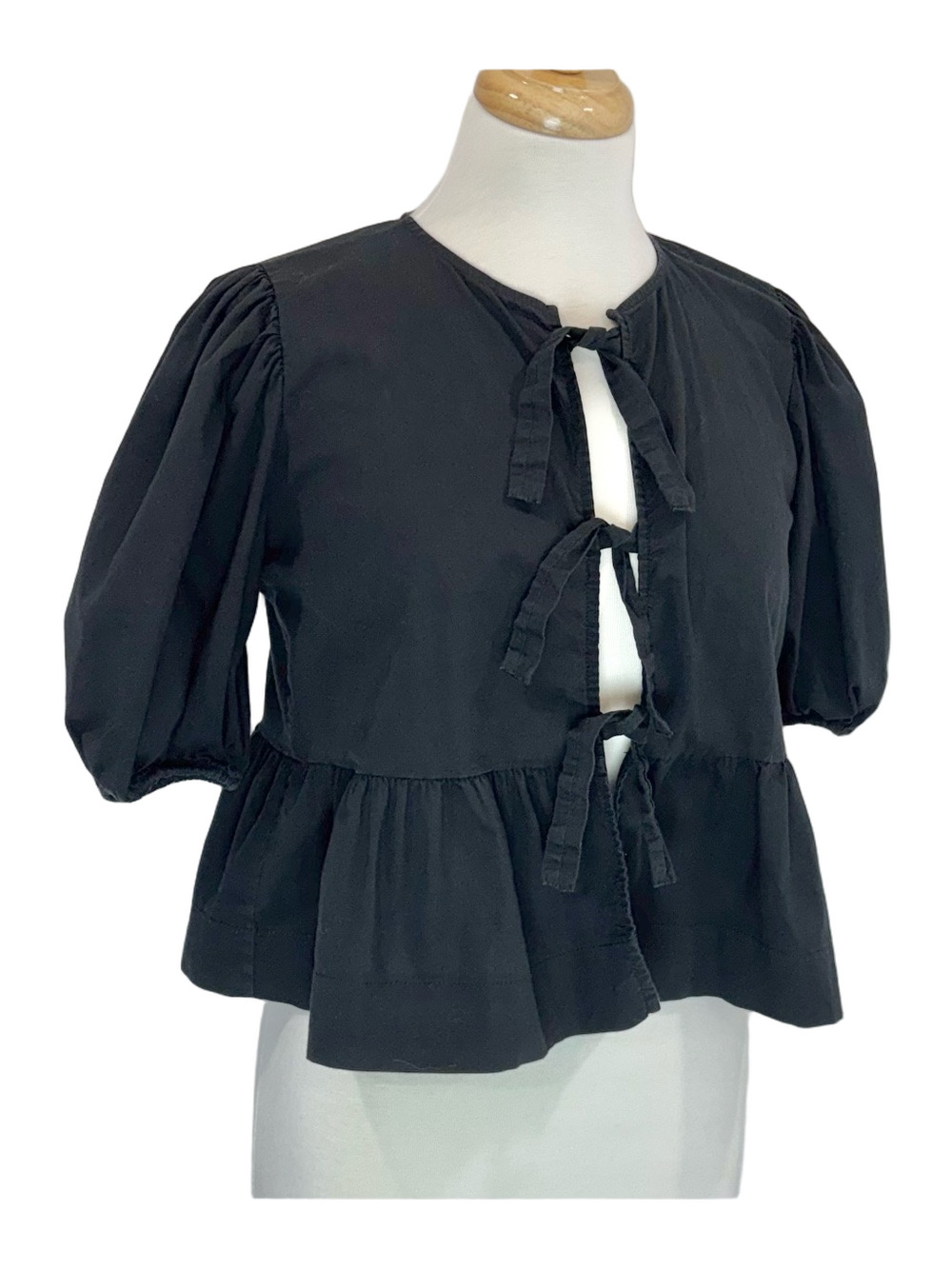 Icone black tie-front blouse